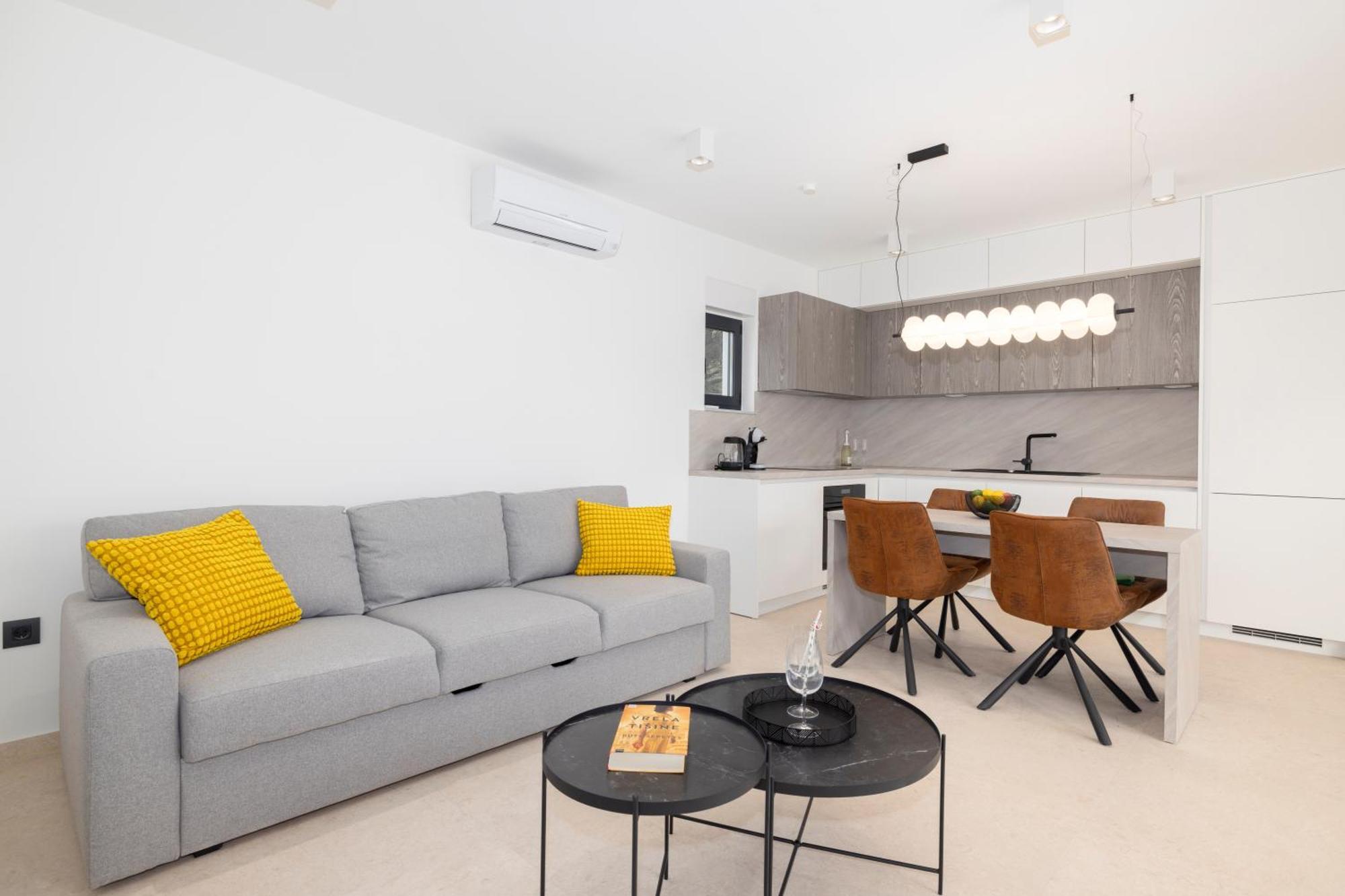 מאקרסקה Silva Maris Apartments מראה חיצוני תמונה